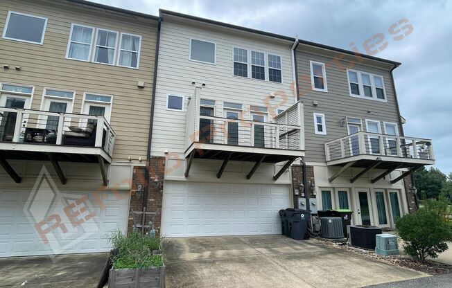3 beds, 3.5 baths, $2,175