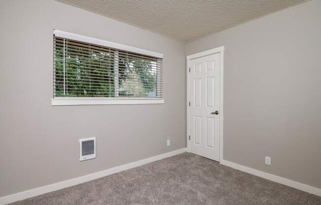 The Hideaway | Bedroom with Wall to Wall Carpet