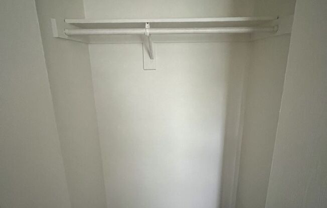 2 beds, 1 bath, 775 sqft, $870, Unit 366H