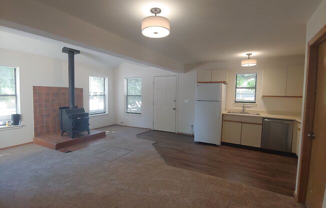 1945 Arapahoe Ave