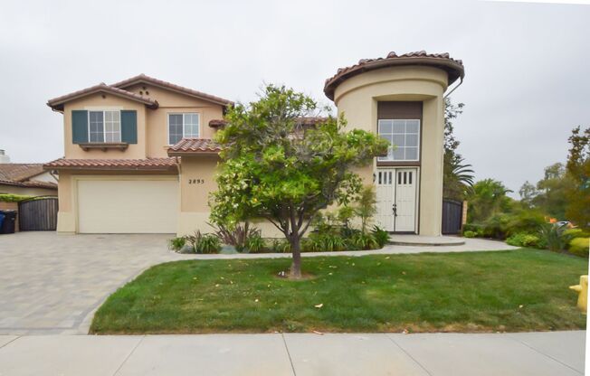 5BED/3.5BATH Home located in the Sterling Hills Community in Camarillo