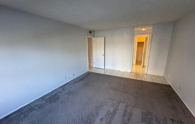 2 beds, 2 baths, $2,600