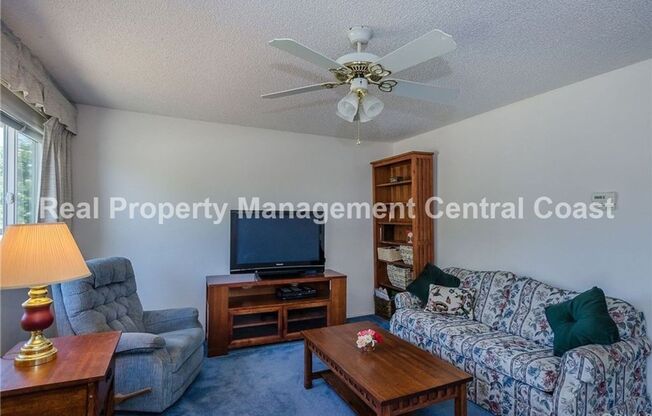 2 beds, 1 bath, $1,900