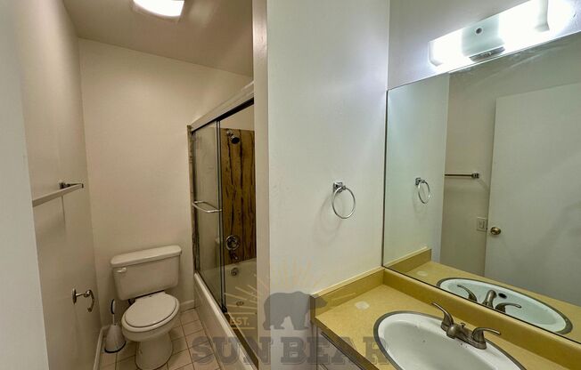 Studio, 1 bath, $1,700, Unit 7C (Back Studio Left Residental)