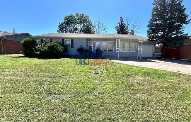 919 PANORAMA DR