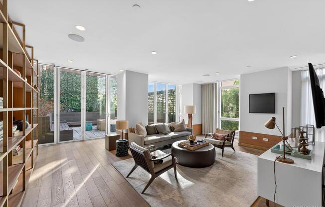 2 beds, 2 baths, 1,442 sqft, $11,500