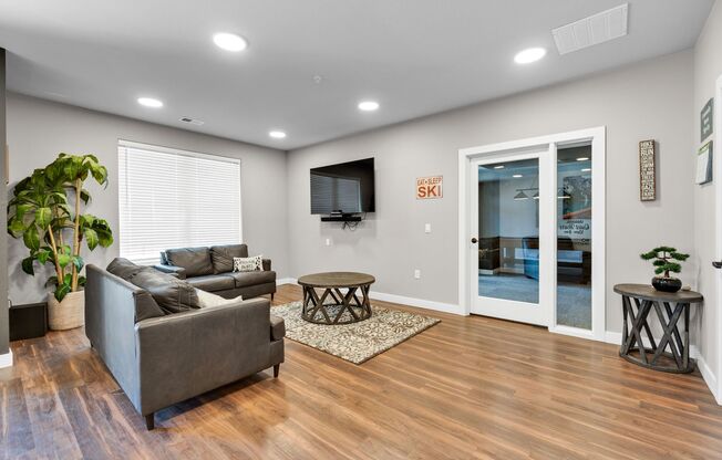 2 beds, 2 baths, 1,141 sqft, $1,795, Unit 205