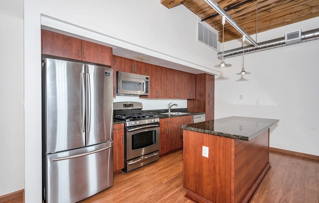 1 bed, 1 bath, 759 sqft, $2,000, Unit 214