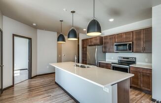 ELEMENT Apartments III - 798