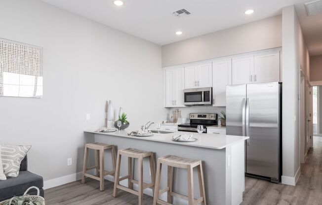 1 bed, 1 bath, 616 sqft, $1,824, Unit Unit 4