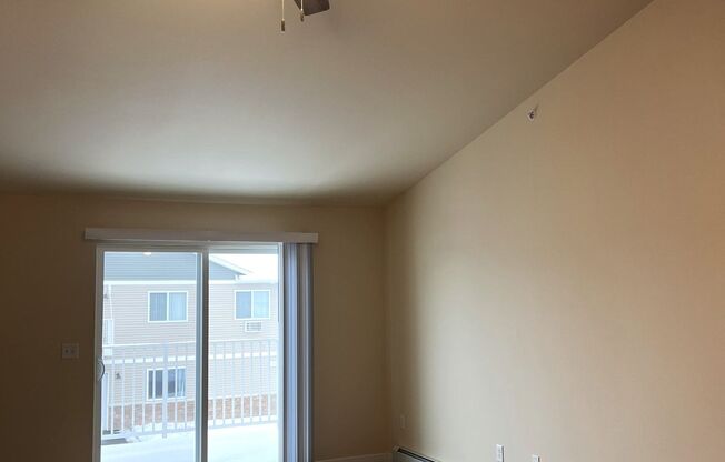 2 beds, 1 bath, 1,040 sqft, $1,485, Unit AT 709-34