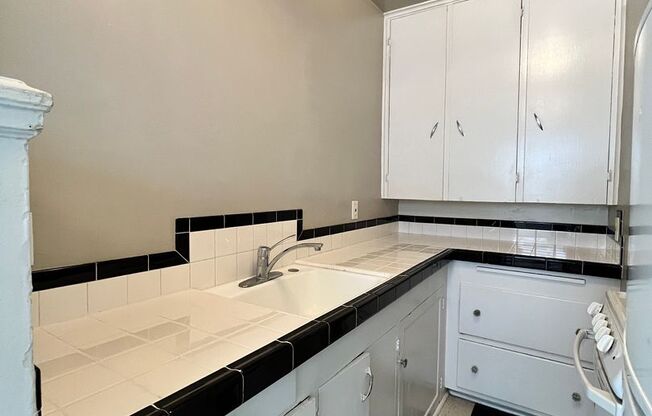Studio, 1 bath, $1,295, Unit 310