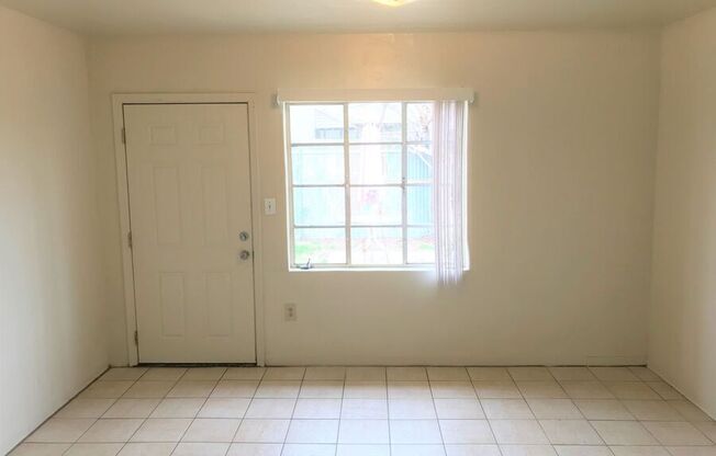 1405 W CLARENDON AVE