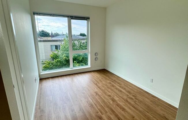 1 bed, 1 bath, 419 sqft, $1,895