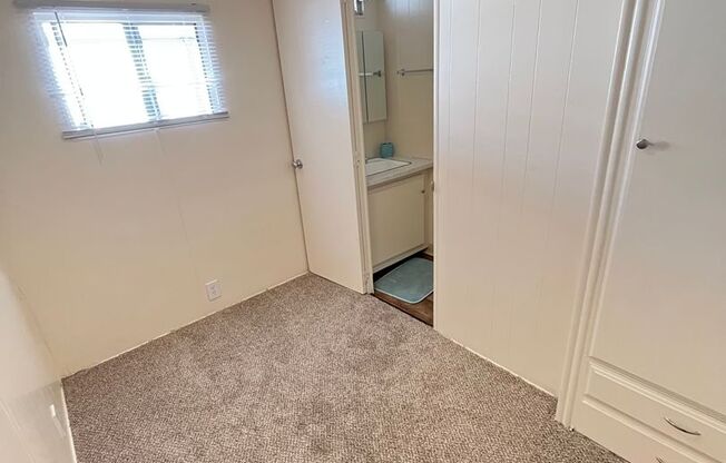 3 beds, 1.5 baths, 750 sqft, $2,999, Unit 51