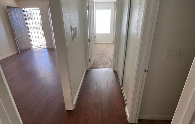 2 beds, 1 bath, $2,250, Unit I