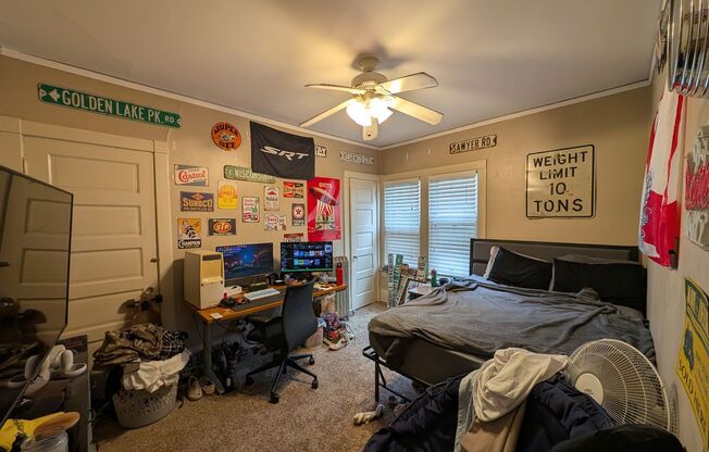 2828 2830 N MARYLAND AVE