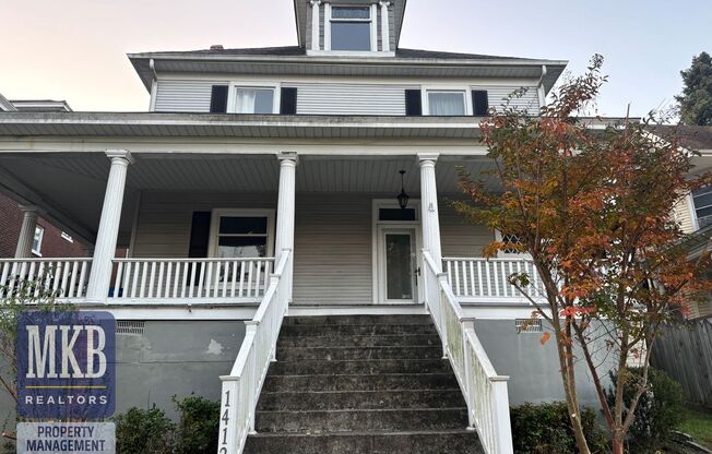 1412 Maple Avenue Roanoke VA 24016 4 Bedrooms and 2 Full Baths