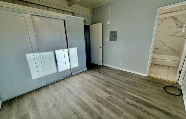 1 bed, 1 bath, 600 sqft, $1,800, Unit #24