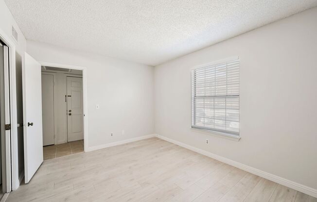 2 beds, 2 baths, $1,200