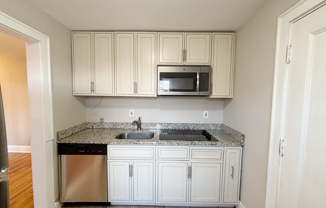 195 THOMAS BURGIN PKWY