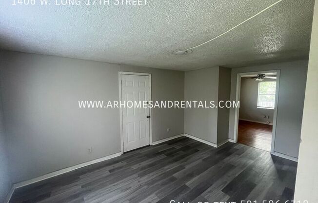 1406 W Long 17th Street