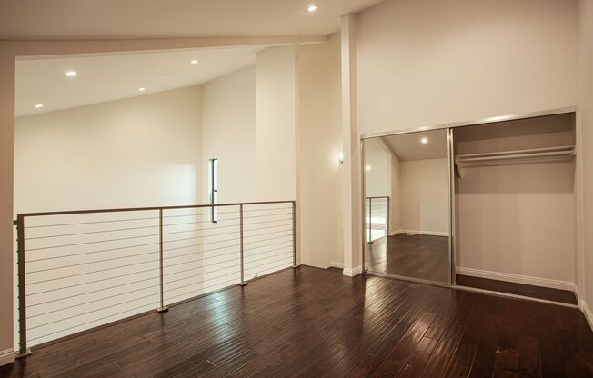 2 beds, 2 baths, 979 sqft, $4,000, Unit 301