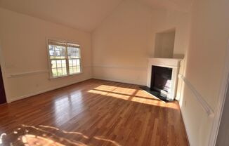 3 beds, 2 baths, $1,575