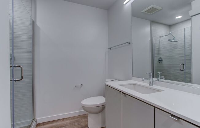 2 beds, 2 baths, 774 sqft, $1,995, Unit 301