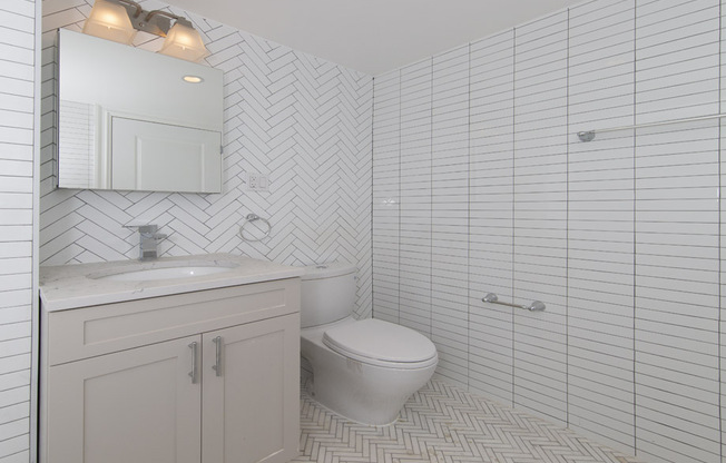 51 W 11 ST