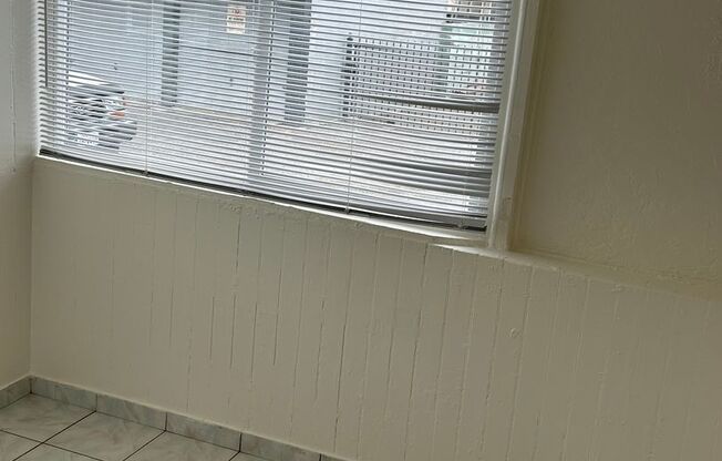 Hayward One Bedroom Duplex