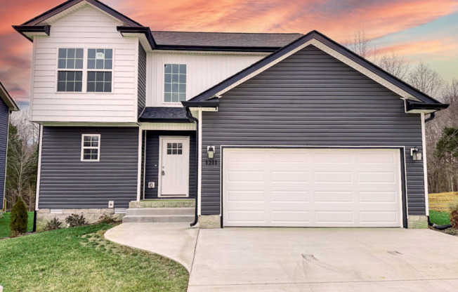 Beautifully Upgraded Home with Large Eat-In Kitchen And Spacious Primary Suite