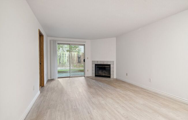6160 SW Alice Lane 103B Beaverton, OR 97008