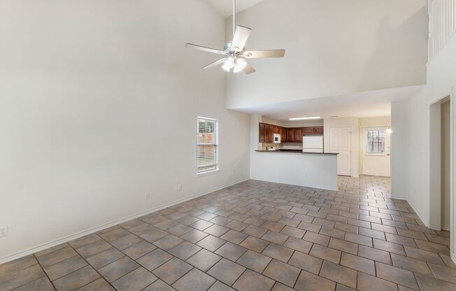 Prime Location! Spacious 4-Bed, 4-Bath Home Near Texas A&M!