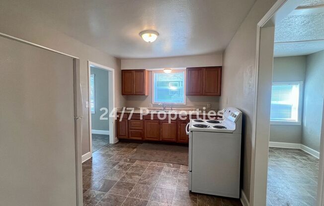 3 beds, 1.5 baths, $1,800