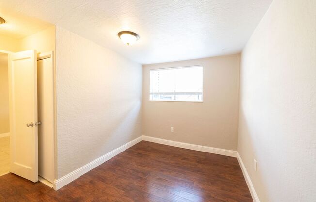 3237 Yosemite Ave.
