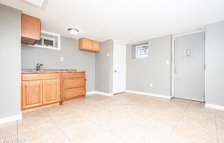 85 Stuyvesant Ave BSMNT