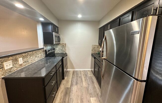 1 bed, 1 bath, 600 sqft, $850, Unit Mesta 700/13