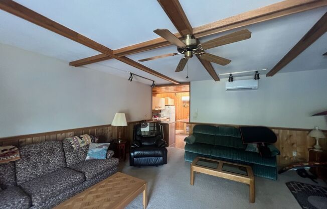 Fully Furnished Short Term Rental Right on Lake Samish!