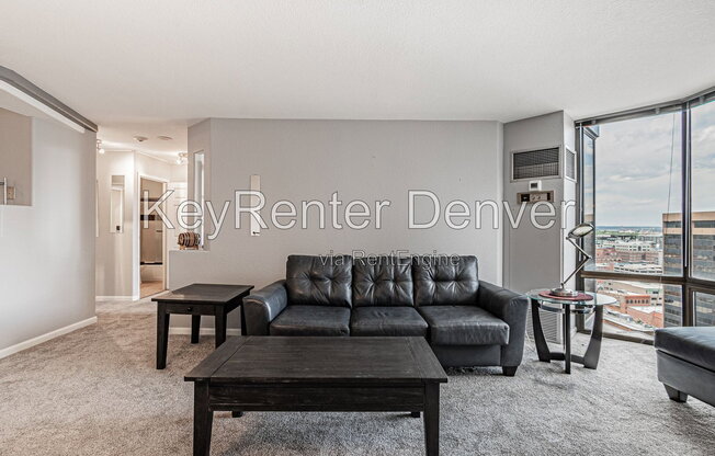 1 bed, 1 bath, 731 sqft, $1,600, Unit Apt 2106