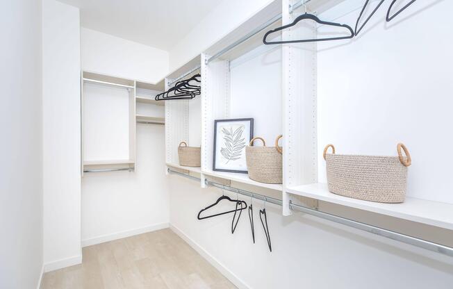 3 beds, 2 baths, 1,330 sqft, $3,100