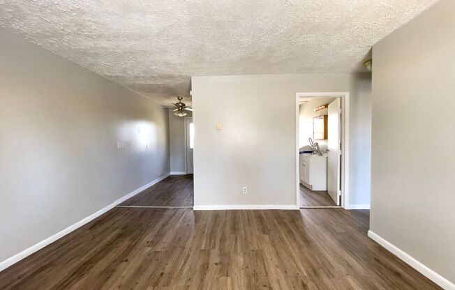 2 beds, 1 bath, 728 sqft, $825, Unit 7101