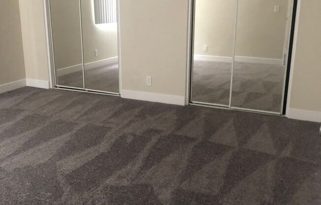 3 beds, 2 baths, $3,295, Unit 201