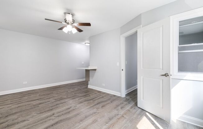 2 beds, 1 bath, 600 sqft, $2,195, Unit 204