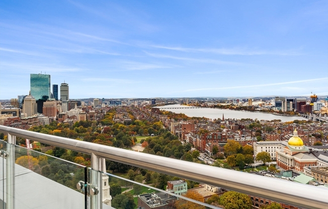 2 beds, 1.5 baths, 1,368 sqft, $5,500, Unit 906