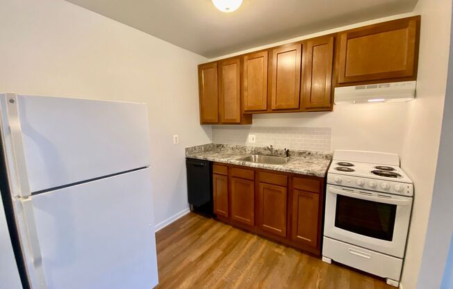 Ambassador East Apartments