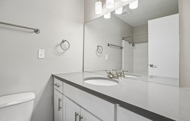 3 beds, 2 baths, 1,258 sqft, $1,813, Unit 24L
