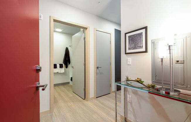 1 bed, 1 bath, 651 sqft, $2,550, Unit 602