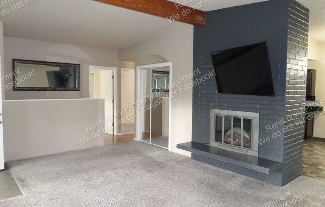 2 beds, 1 bath, $2,295