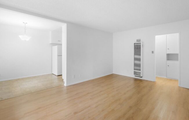 3709 Midvale Ave